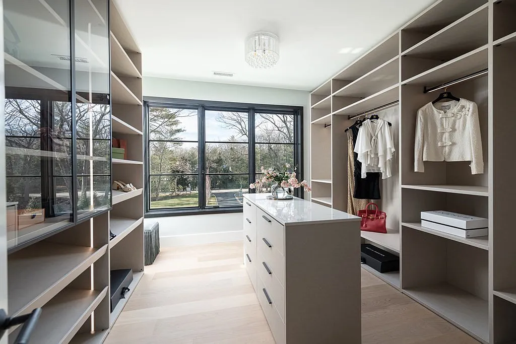 Dogwood · Cabinetry and storage detail